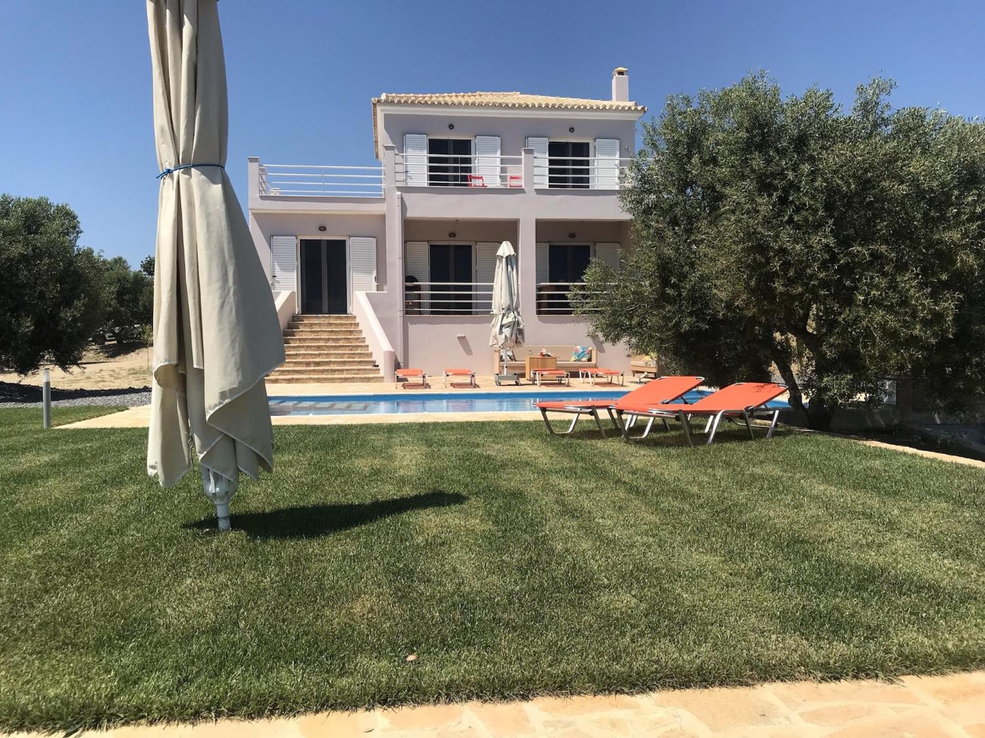 Luxurious Villa In Peloponnese With Swimming Pool Kamária Dış mekan fotoğraf