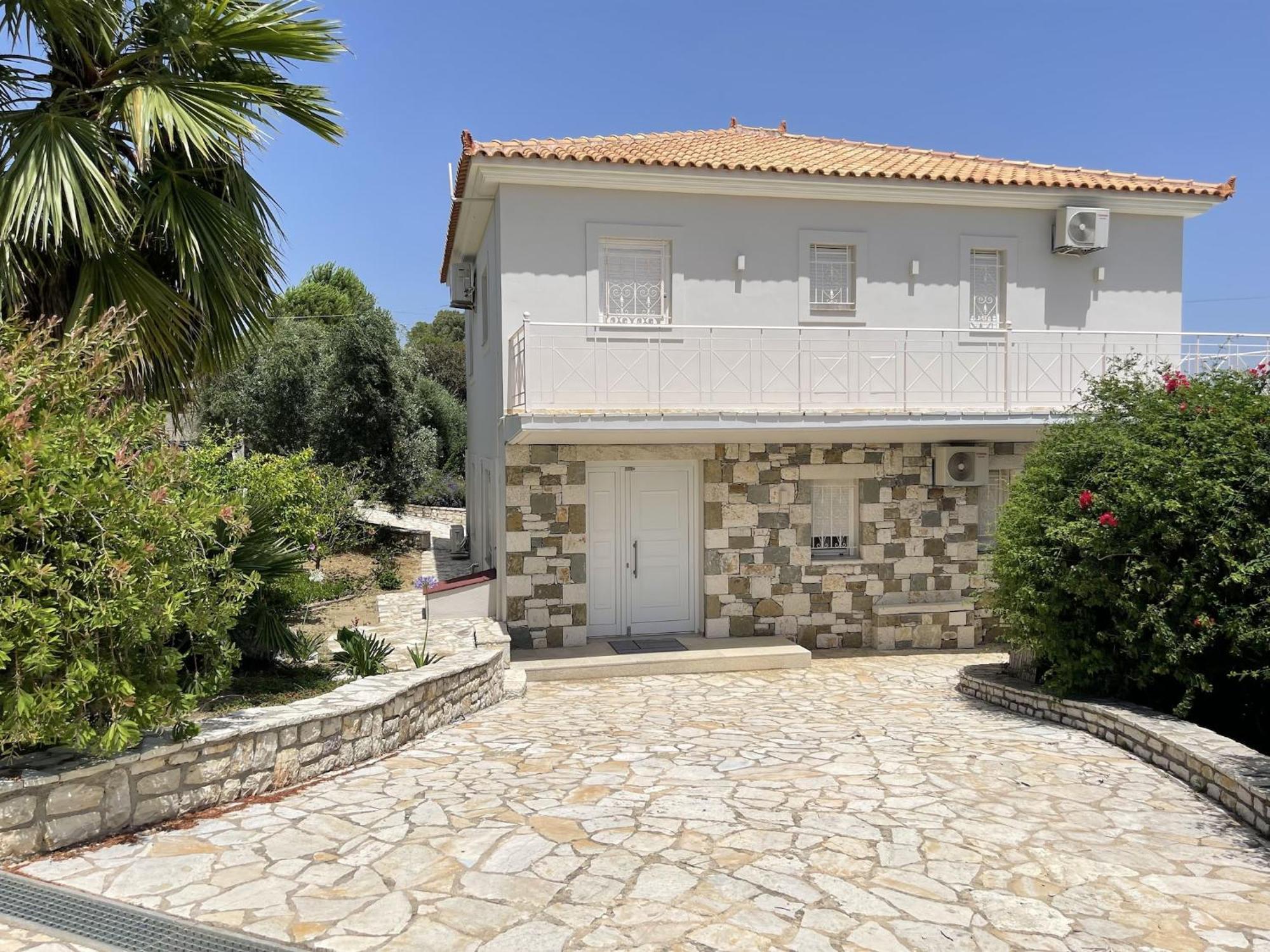 Luxurious Villa In Peloponnese With Swimming Pool Kamária Dış mekan fotoğraf